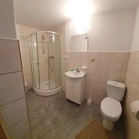 Pensjonat Pod Sosna Bed & Breakfast *